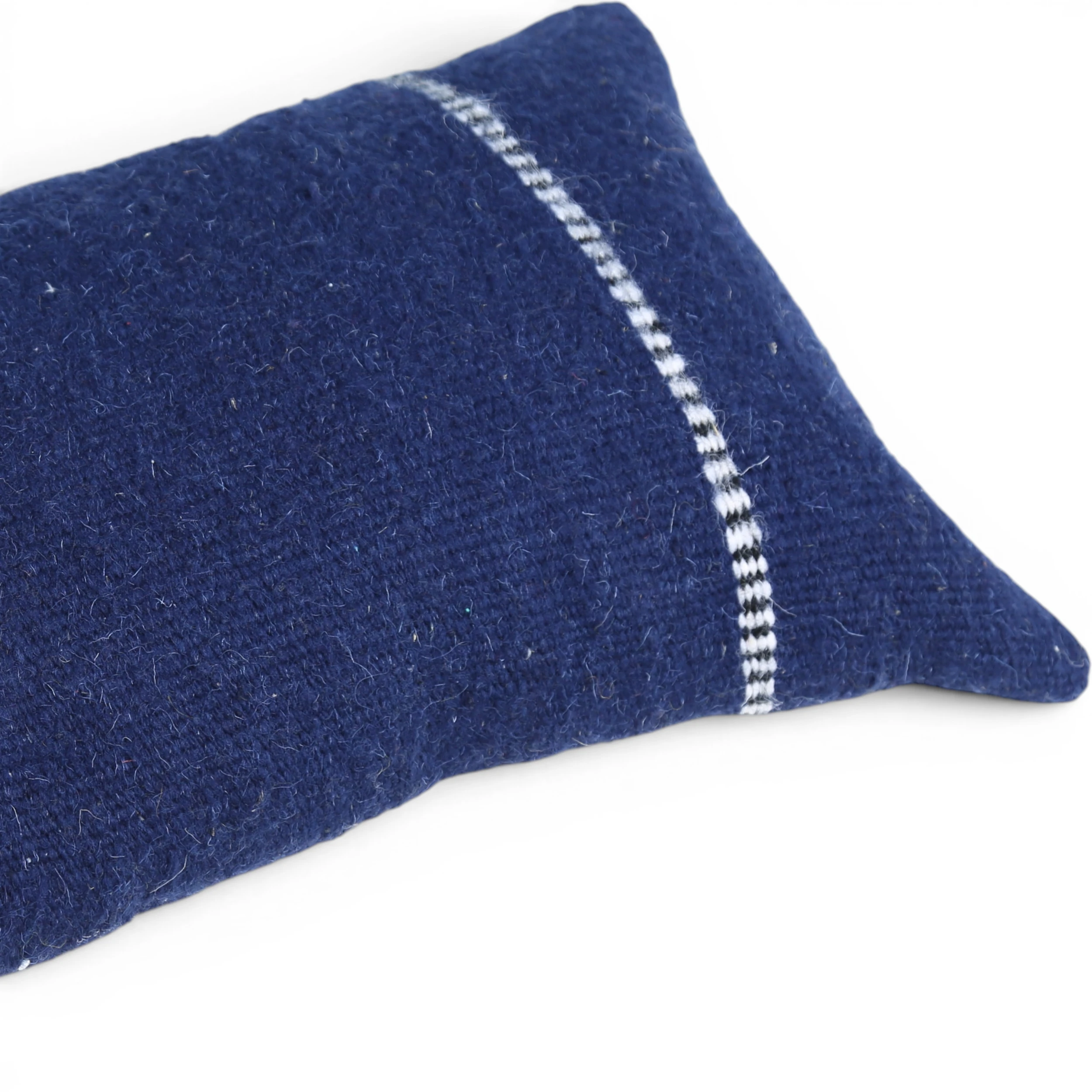 Coussin Atlas Bleu Tissé à la Main | ZÉNOBIE